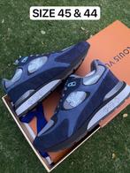 LOUIS VUITTON RUN-AWAY NAVY BLAUW 45 & 44, Kleding | Heren, Schoenen, Ophalen of Verzenden, Zo goed als nieuw, Blauw
