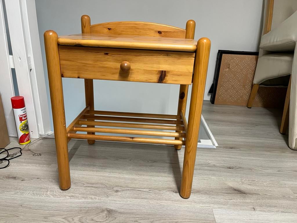 Nachtkastjes 2 stuks, Ophalen of Verzenden, Zo goed als nieuw, Minder dan 45 cm