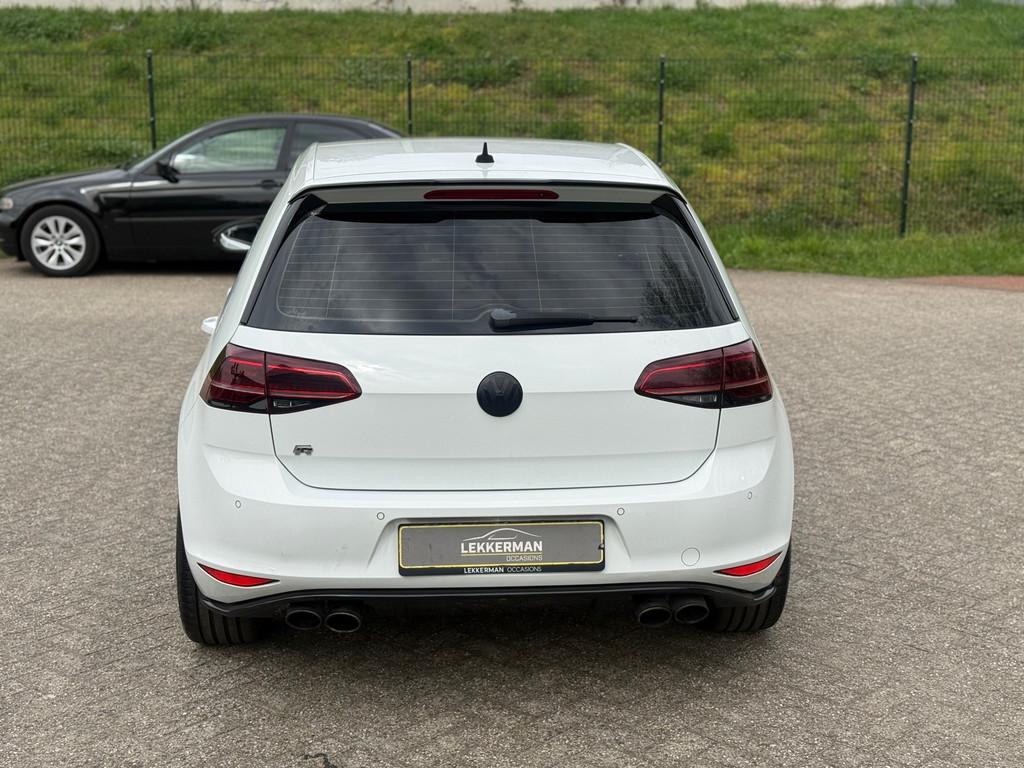 Volkswagen Golf 1.2 TSI R-LINE I CARPLAY I PDC I R UITLAAT I, Auto's, Volkswagen, Voorwielaandrijving, 86 pk, Gebruikt, 4 cilinders