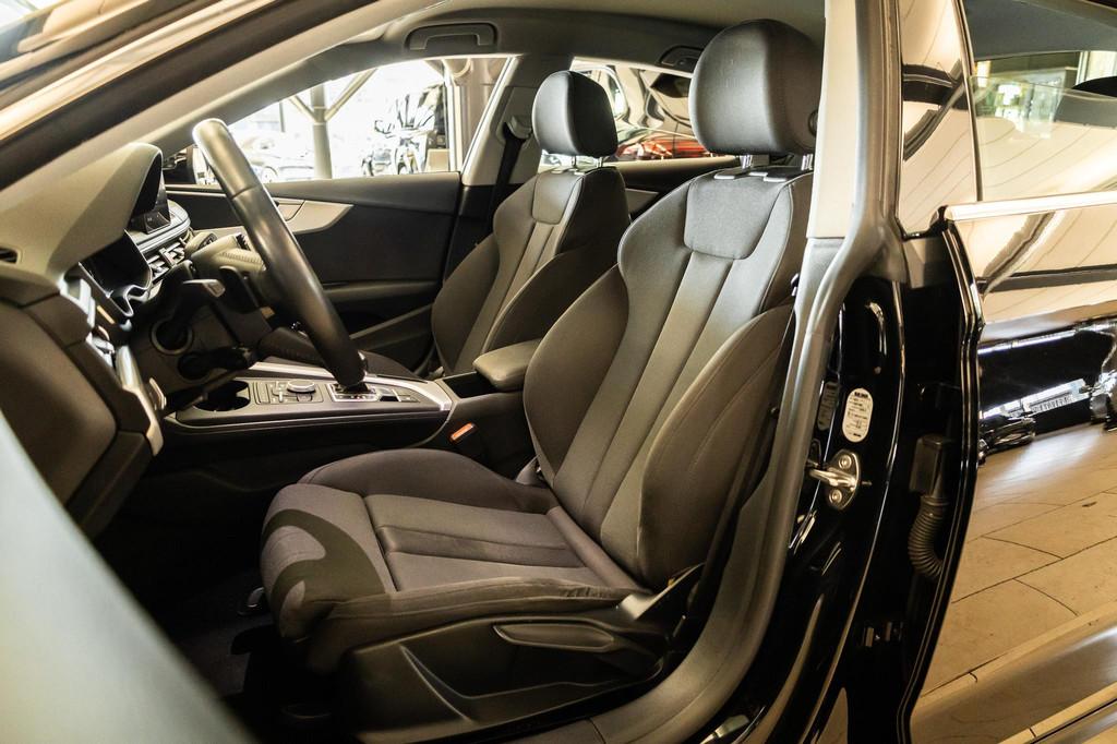 Audi A5 Sportback 40 TFSI Design Pro Line Plus Afneembare Tr, Auto's, Stof, Gebruikt, Zwart, Bedrijf