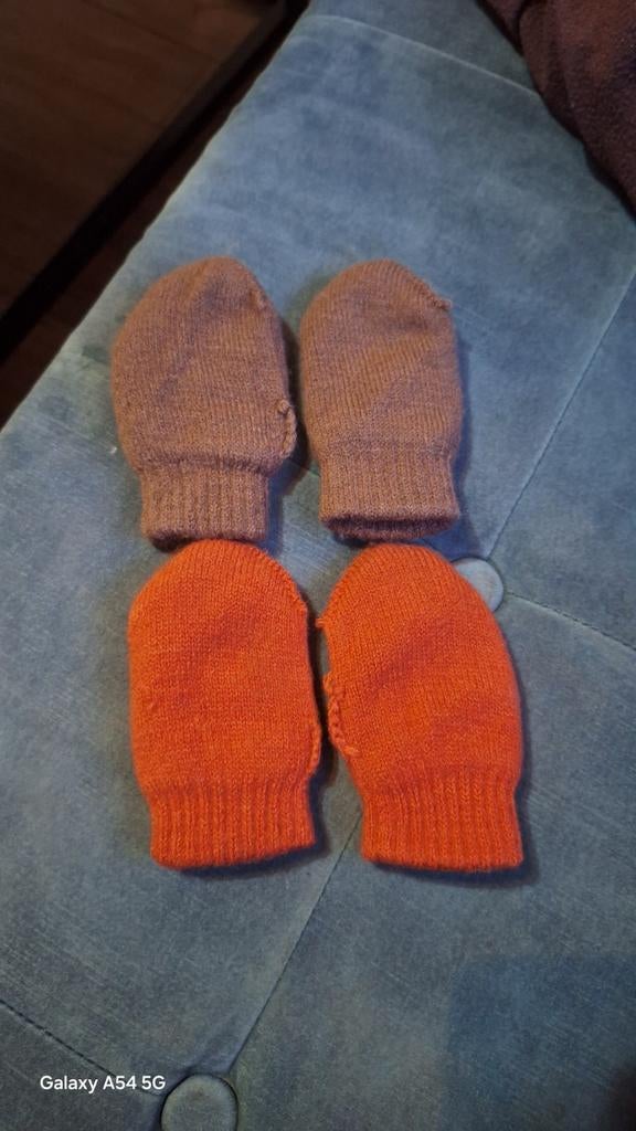Gratis babywantjes, Kinderen en Baby's, Babykleding | Mutsen, Sjaals en Wanten, Ophalen of Verzenden, Zo goed als nieuw, Jongetje of Meisje