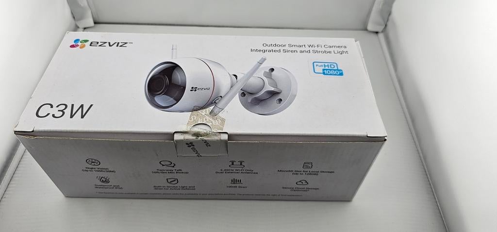 EZVIZ C3W wifi bewakings camera. 1080p, Ophalen of Verzenden, Zo goed als nieuw, Buitencamera