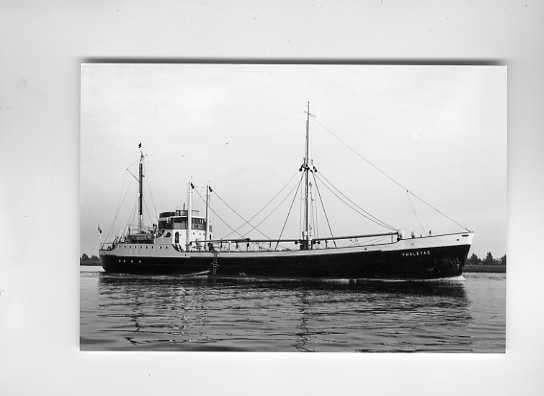 scheepvaart-foto-KNSM-amsterdam-thaletas 1955-4, Verzamelen, Scheepvaart, Ophalen of Verzenden, Zo goed als nieuw, Boek of Tijdschrift
