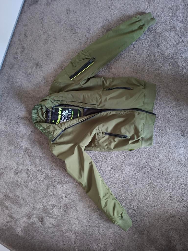 Superdry zomerjas jongens XS - Nieuw, nooit gedragen, Kinderen en Baby's, Kinderkleding | Overige, Ophalen of Verzenden, Nieuw