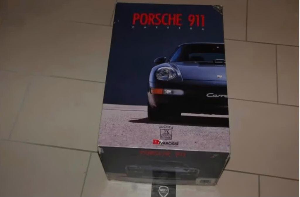 SALE !! 1:8 PORSCHE 911 993 silver POCHER K31 ongebouwd WRH, Ophalen, Zo goed als nieuw, 1:5 t/m 1:8, Auto