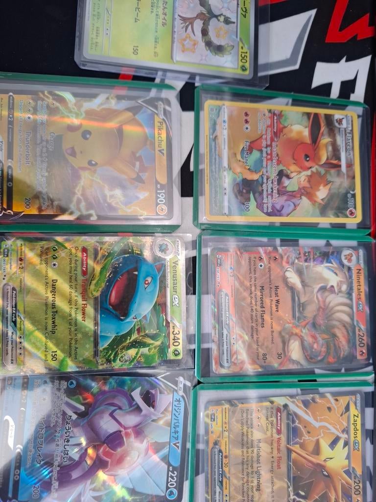 Pokémon Kaarten Collectie: Pikachu V, Venusaur ex, Ninetales, Ophalen of Verzenden, Zo goed als nieuw, Meerdere kaarten, Foil