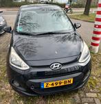 Hyundai i10 1.0i 5 DRS Airco Zwart WEINIG GELOPEN !!!, Auto's, Euro 5, Stof, 31 €/maand, Zwart
