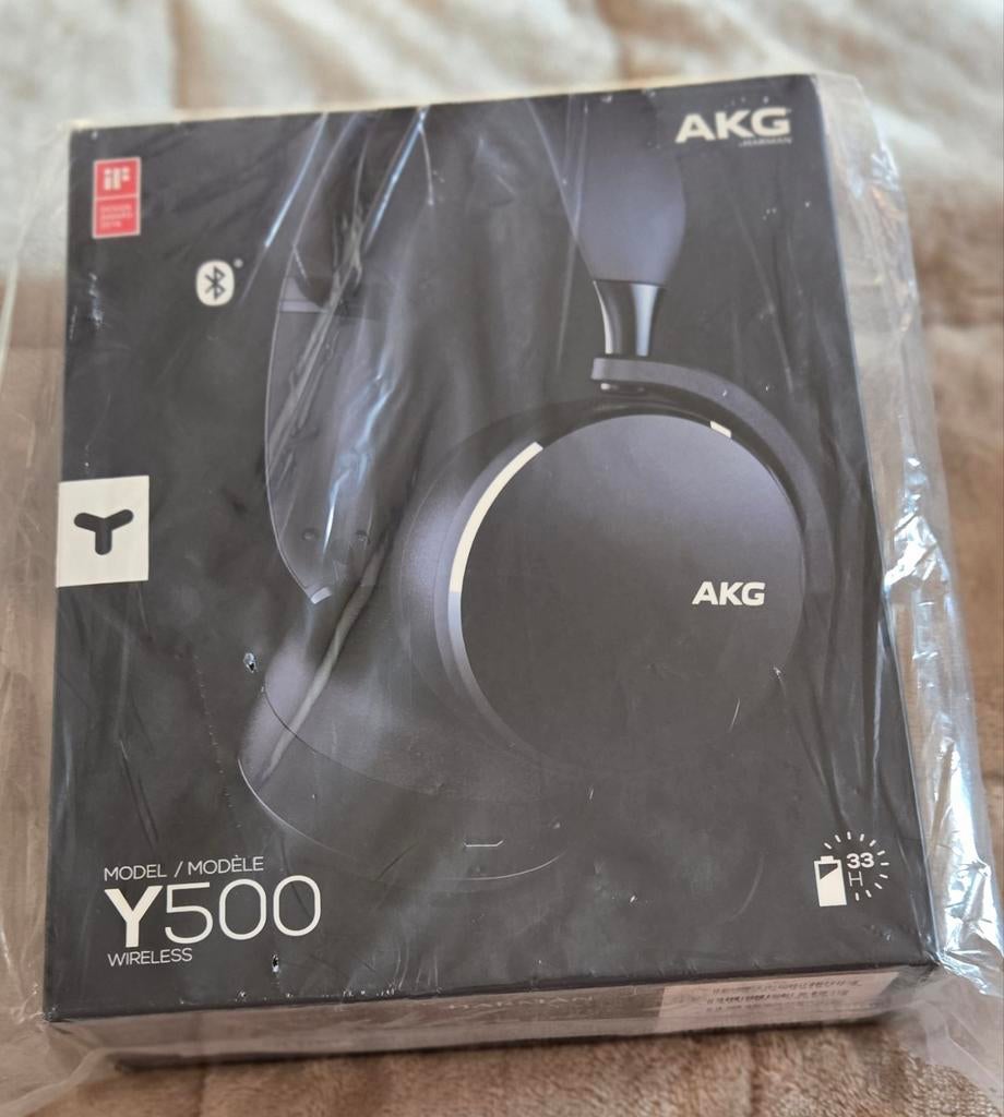 Nieuwe AKG Y500 draadloze koptelefoon, Ophalen