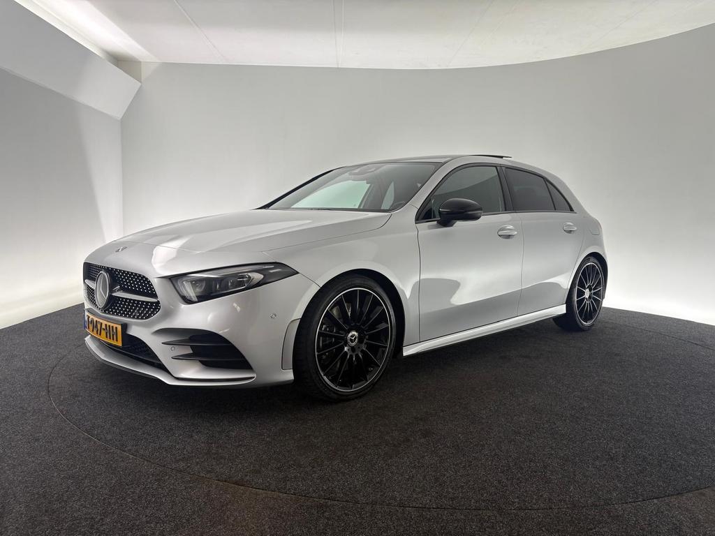 Mercedes-Benz A-Klasse A 250 224pk 7G-DCT 2019 Grijs, Auto's, Mercedes-Benz, 14 km/l, 75 €/maand, Particulier, 725 kg