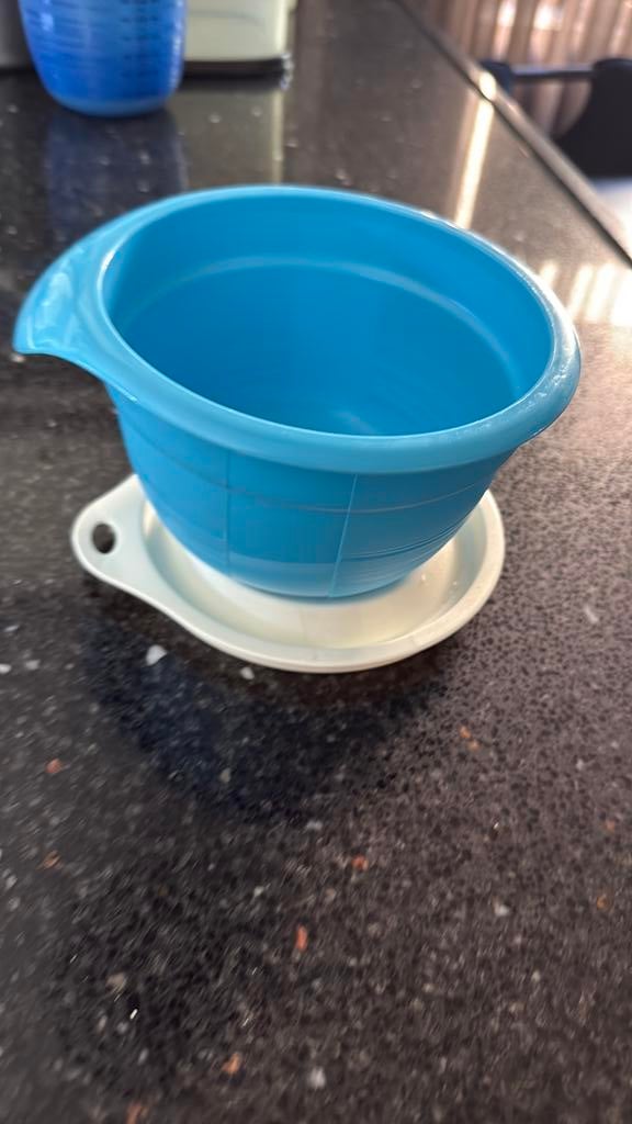 Mengkom met deksel 600 ml, Huis en Inrichting, Keuken | Tupperware, Ophalen of Verzenden, Zo goed als nieuw