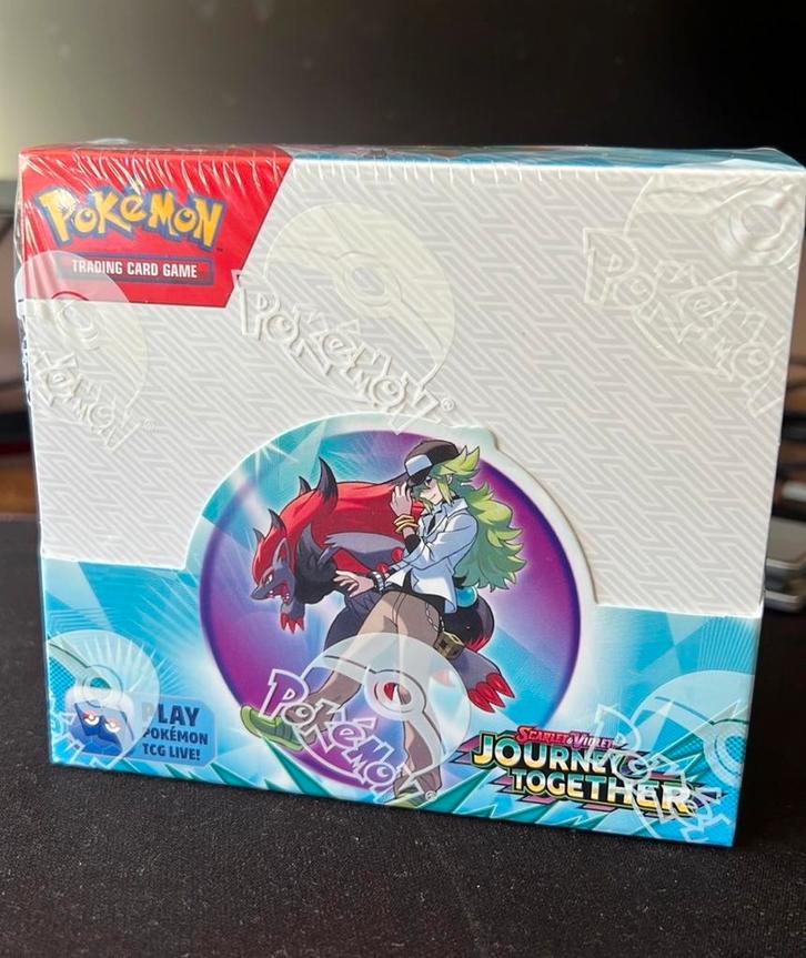 Pokémon: Journey Together Booster Box - Nieuw en Geseald, Hobby en Vrije tijd, Verzamelkaartspellen | Pokémon, Nieuw, Boosterbox