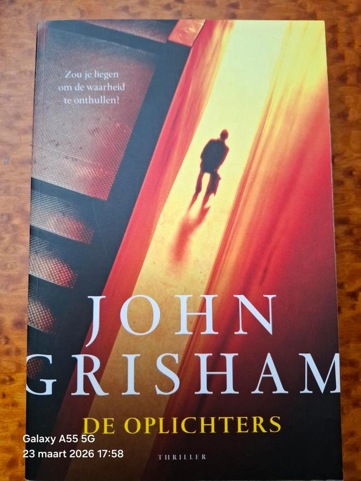 John Grisham - De Oplichters, Boeken, Thrillers, Ophalen of Verzenden