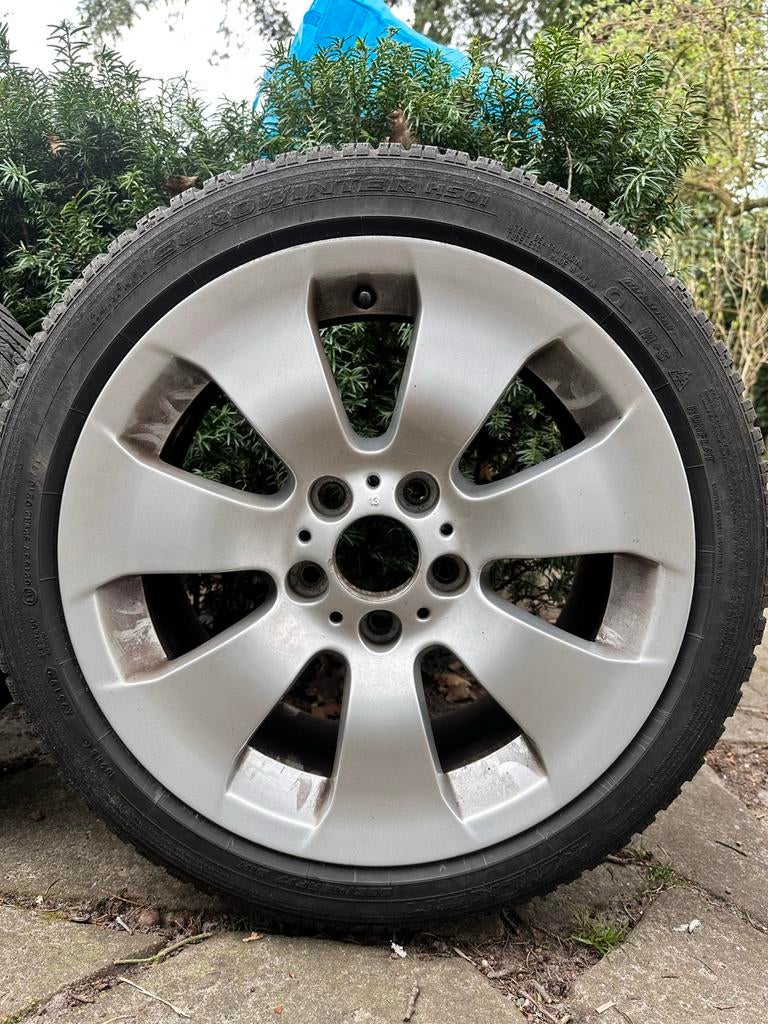 Originele BMW velgen met Pirelli 225/45R17, Auto-onderdelen, Banden en Velgen, Ophalen, Gebruikt, Banden en Velgen, 17 inch