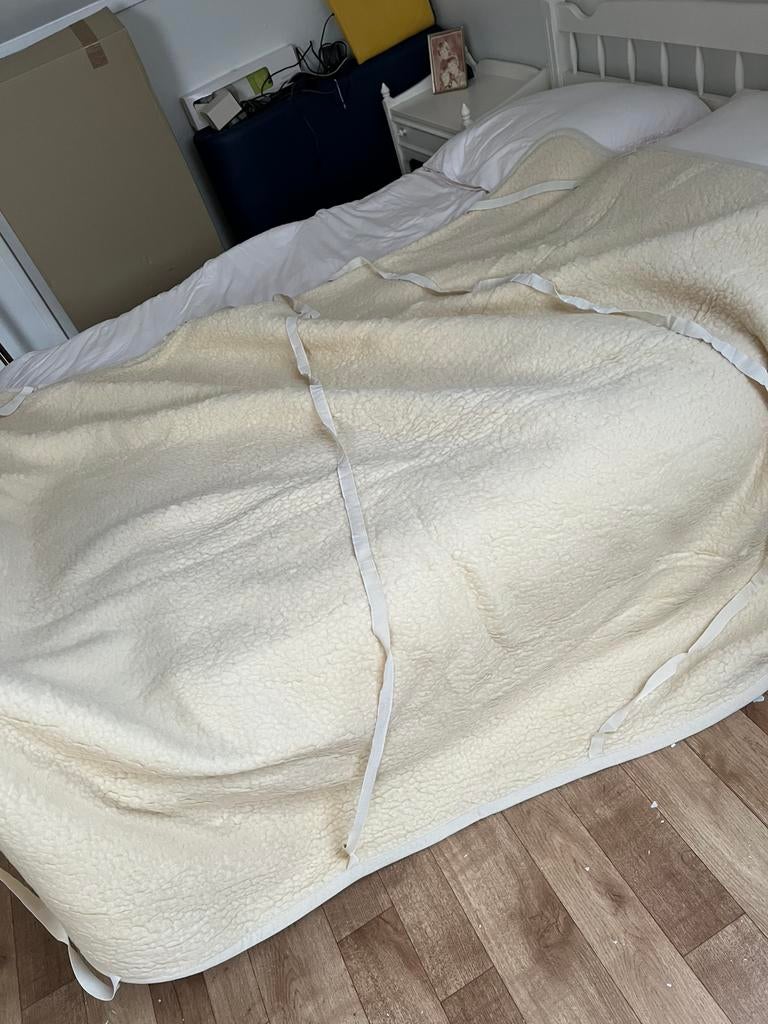 Schaapswol molton 180x200 nieuwstaat., Ophalen, Zo goed als nieuw, Tweepersoons, 180 cm