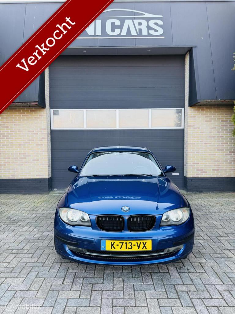 BMW 1-serie 116i high Executive |Sport|Airco|Nieuwe APK, 1-Serie, Gebruikt, Zwart, 4 cilinders