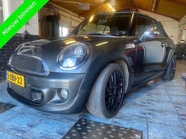 MINI Cabrio 1.6 Cooper S (bj 2010, automaat), Auto's, Mini, Bedrijf, Te koop, Cabrio, ABS, Airbags, Airconditioning, Alarm, Bluetooth