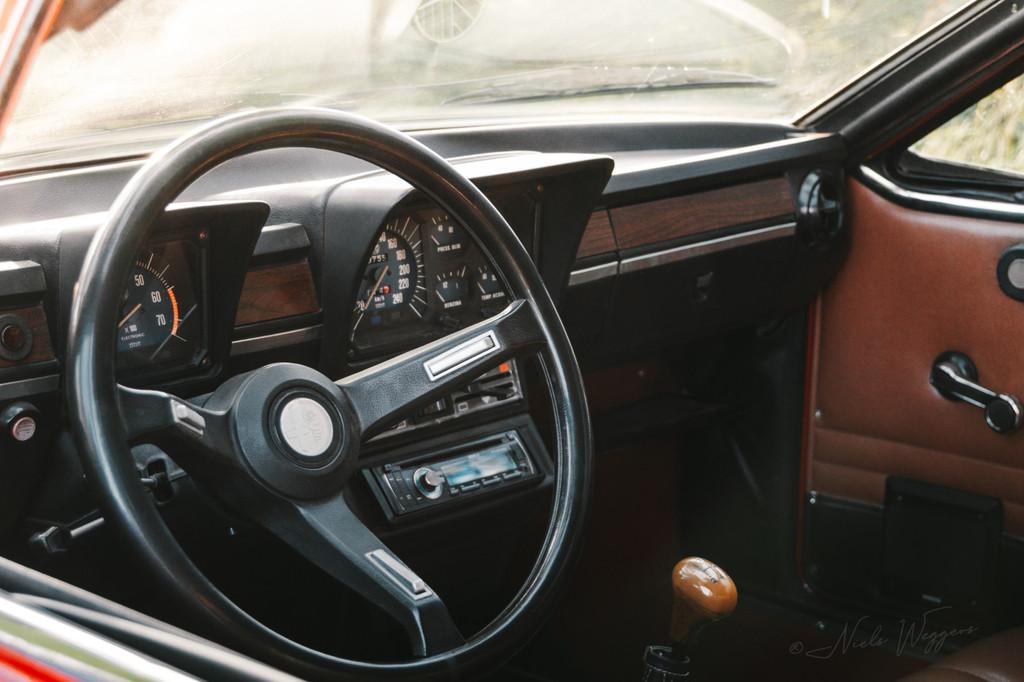 Alfa Romeo Alfetta GTV 2.0 | in zeer goede staat | Italiaans, Auto's, Oldtimers, Achterwielaandrijving, Beige, 1962 cc, Leder