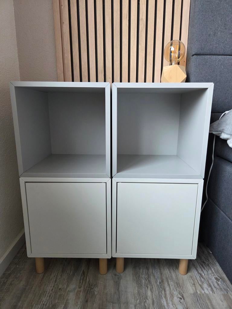 Grijs/witte (nacht)kastjes Eket Ikea, Ophalen, Zo goed als nieuw, Minder dan 45 cm, 70 cm of meer