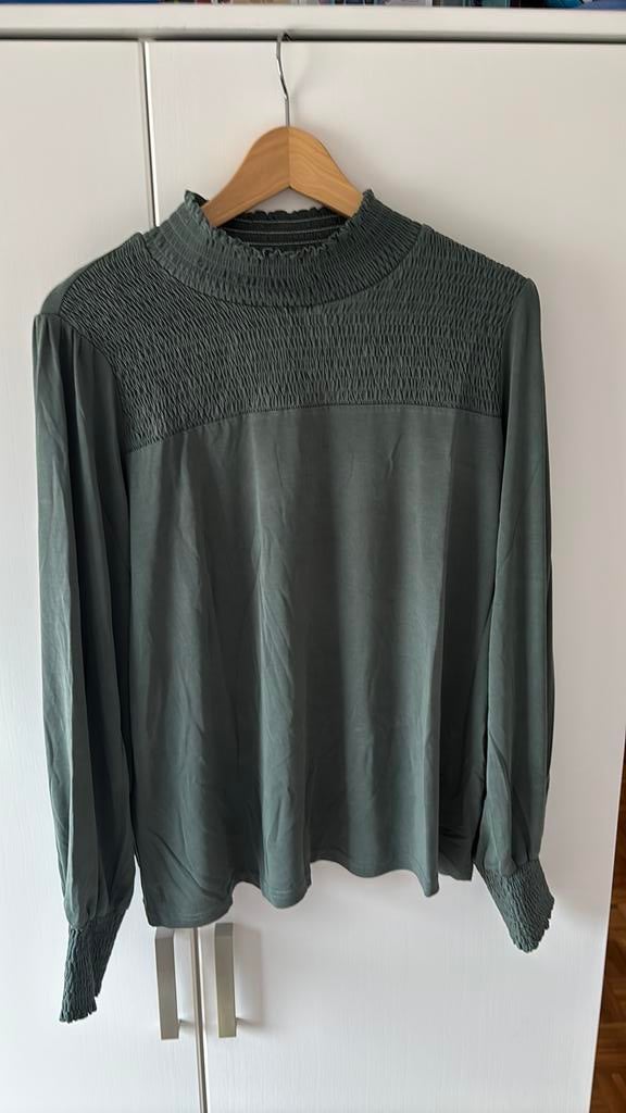 C&S the label groen shirt lange mouw mt L, Kleding | Dames, Tops, Maat 42/44 (L), Ophalen of Verzenden, Zo goed als nieuw, Lange mouw