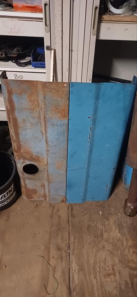 Ford 4000 motorkap plus uitlaat, Ophalen, Gebruikt