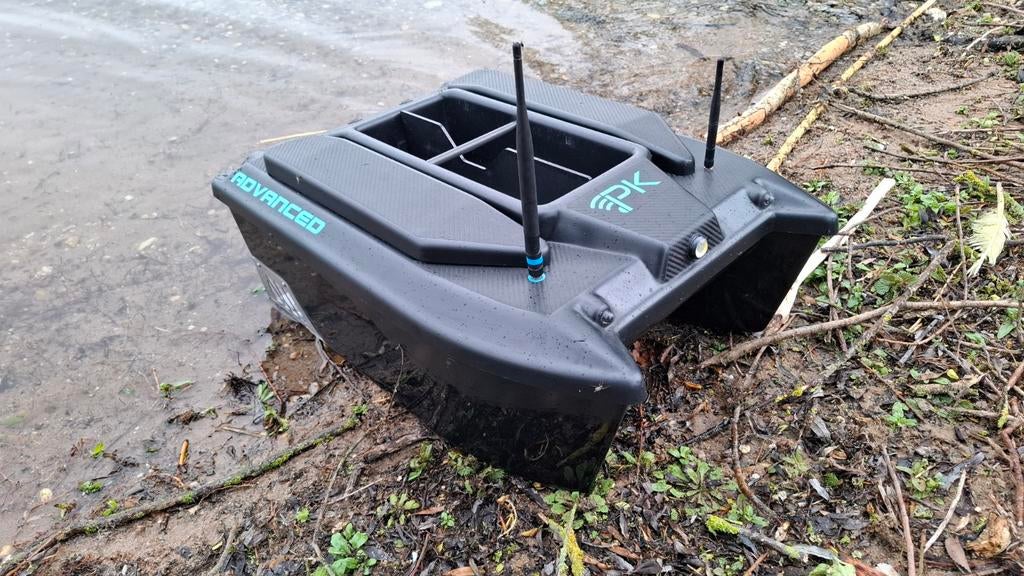 Pk Advanced voerboot KOMPLEET !!, Watersport en Boten, Hengelsport | Karpervissen, Ophalen, Overige typen