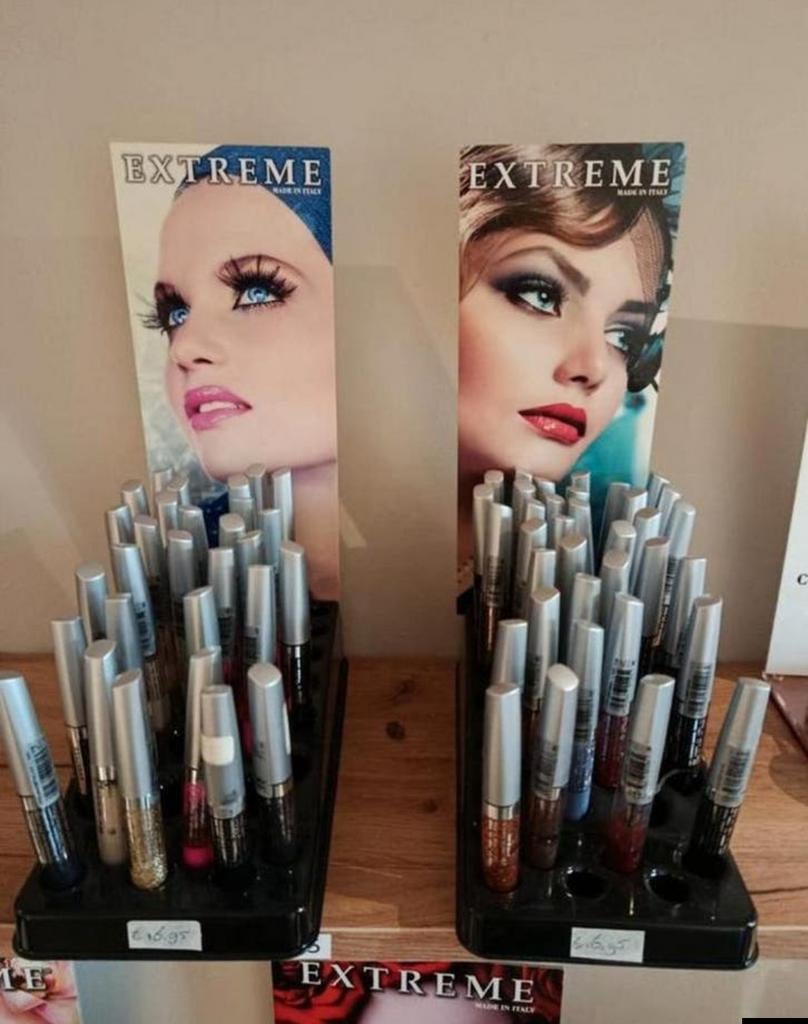 Eyeliners voor een sprankelende oogopslag, Sieraden, Tassen en Uiterlijk, Uiterlijk | Cosmetica en Make-up, Nieuw, Ophalen of Verzenden