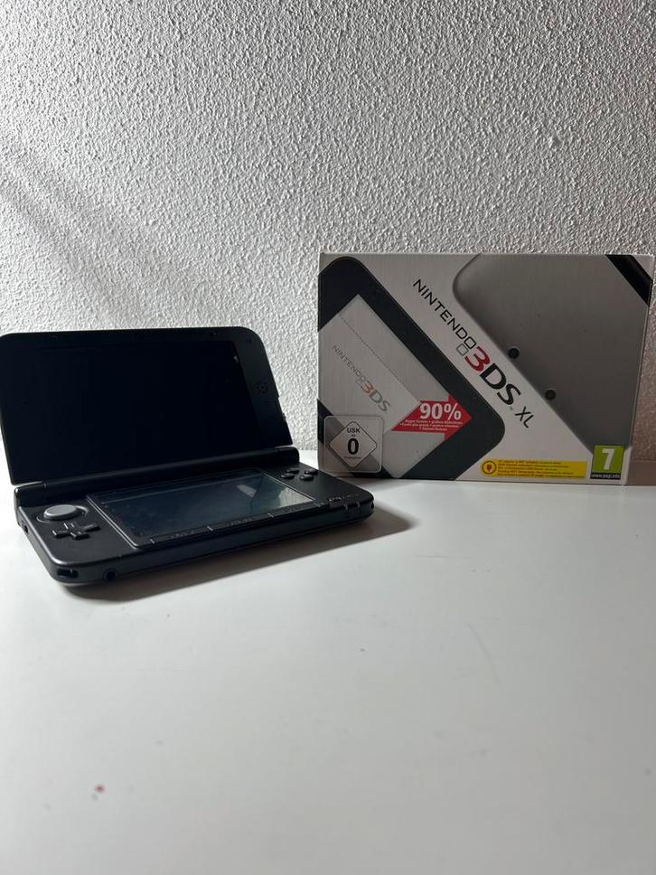 Nintendo 3DS XL - Zo goed als nieuw met doos, Spelcomputers en Games, Spelcomputers | Nintendo 2DS en 3DS, Zo goed als nieuw, 3DS XL