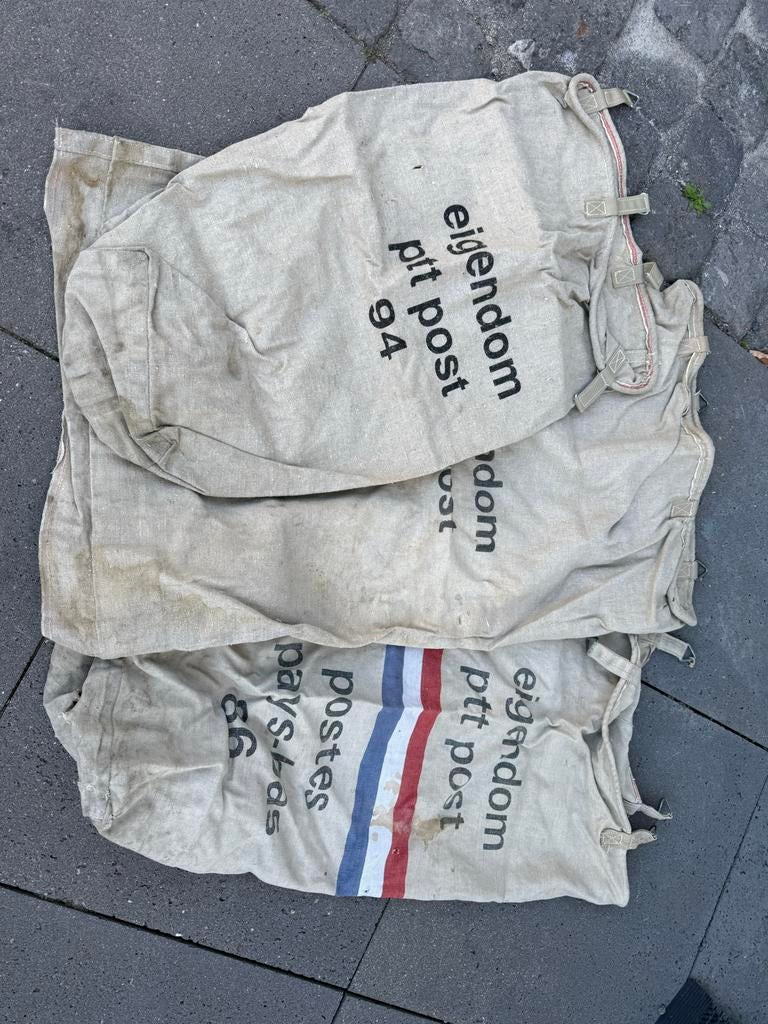 Vintage PTT Post zakken - Authentieke postzakken, Ophalen of Verzenden, Gebruikt, Gebruiksvoorwerp