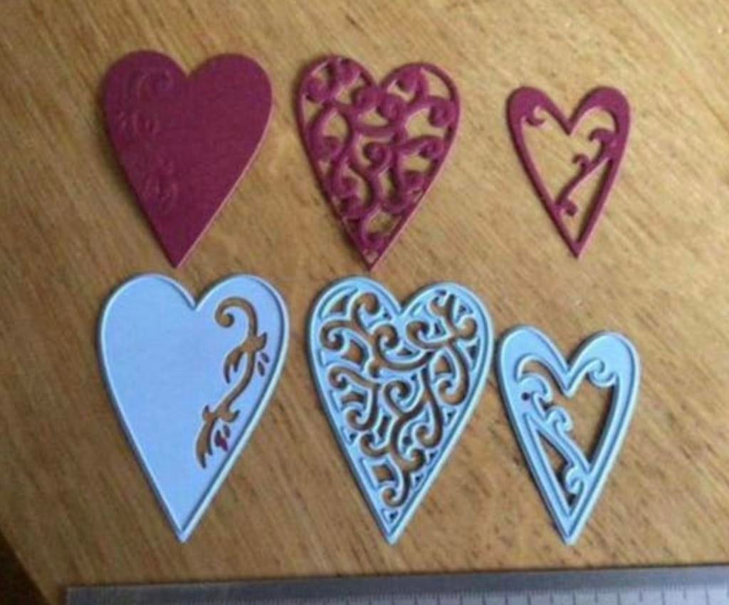 Snijmal set 3 hartjes van Marianne design 1024, Ophalen of Verzenden, Zo goed als nieuw, Overige thema's, Pons of Mal