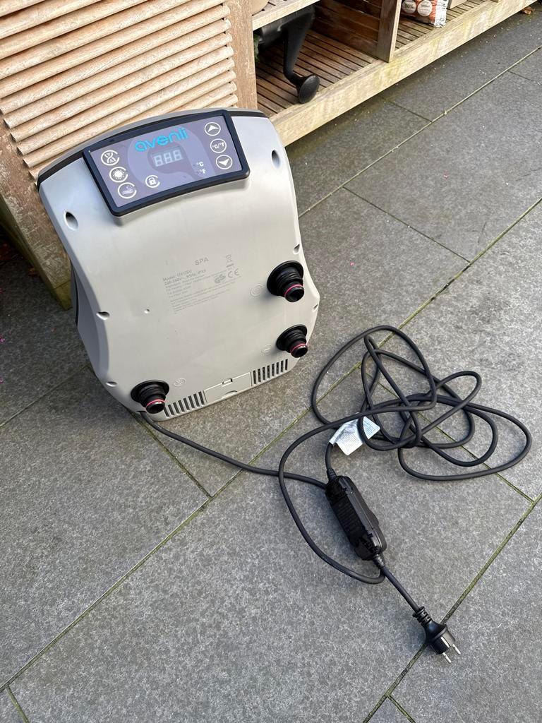 Avenli Bubbelbad Pomp - Model 17612EU, Tuin en Terras, Bubbelbaden en Hottubs, Ophalen, Gebruikt, Pomp, Opblaasbaar