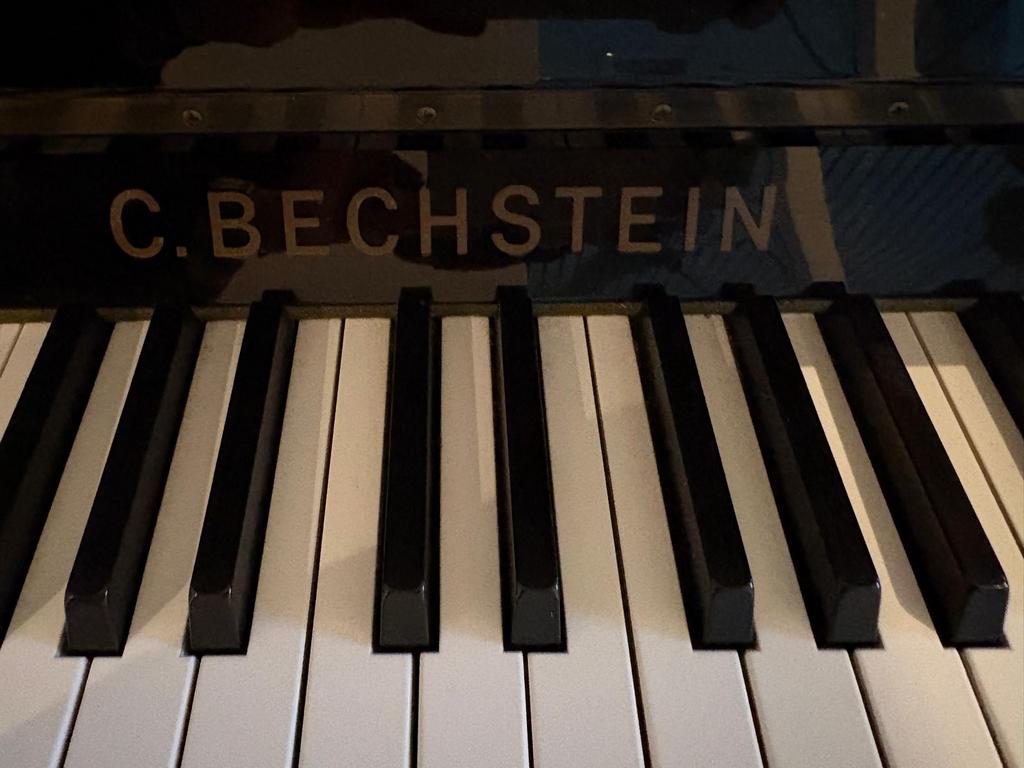 Piano Bechstein Contour 118, Muziek en Instrumenten, Piano's, Ophalen, Gebruikt, Zwart, Piano