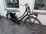 Omafiets 28 inch - Zwart met voordrager, 53 tot 56 cm, Ophalen, Gebruikt, Handrem