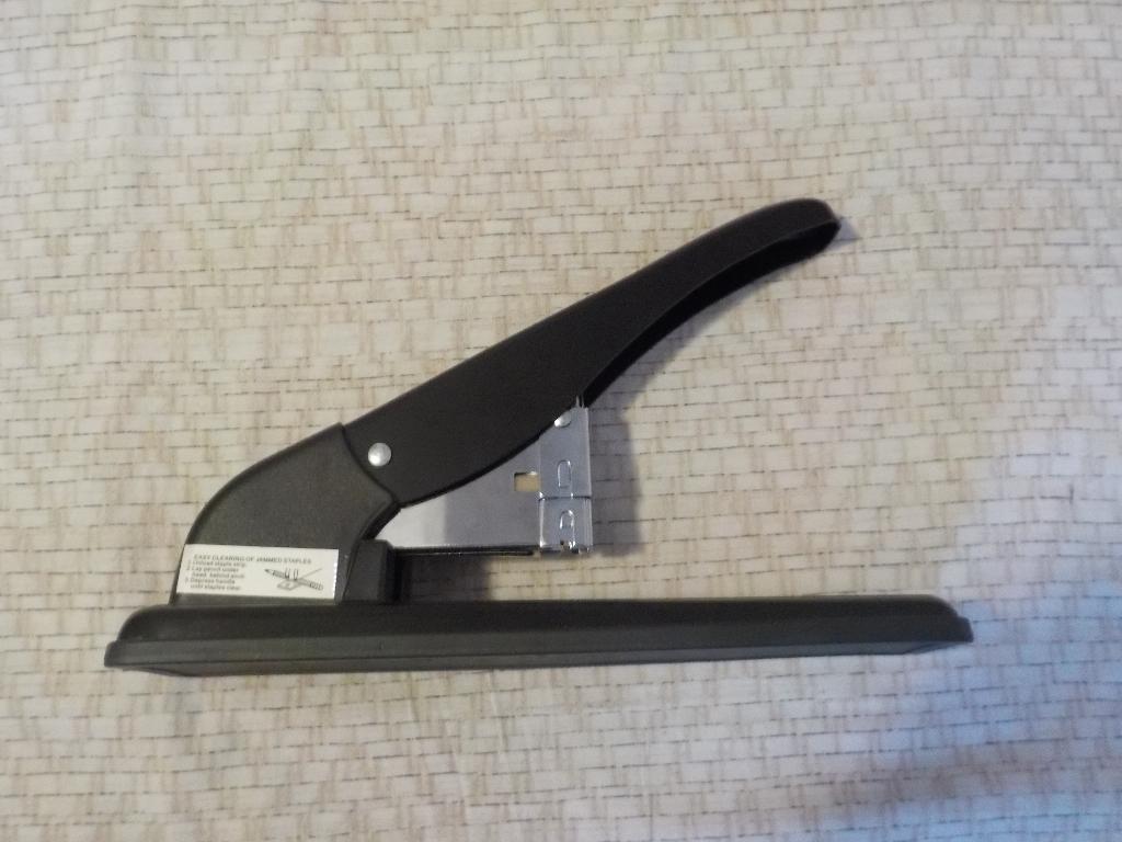 Professionele nietmachine KL-5100, Ophalen of Verzenden, Zo goed als nieuw