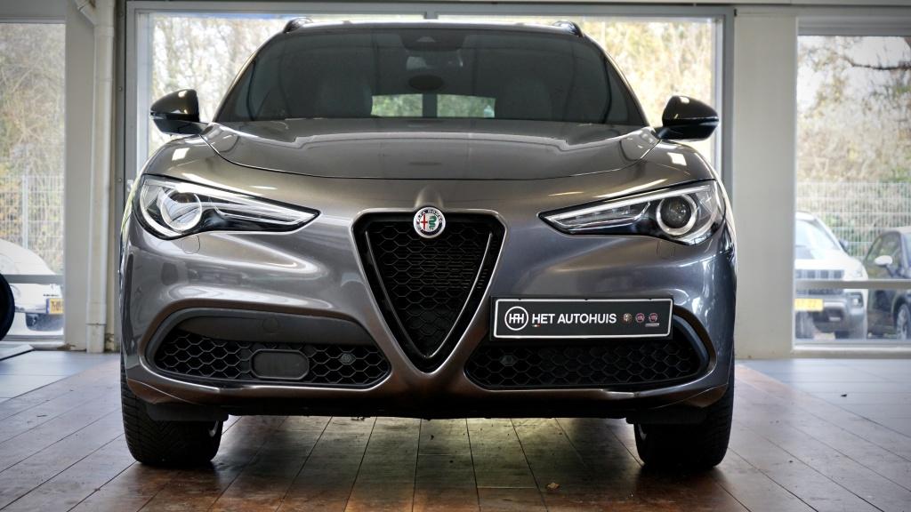 Alfa Romeo Stelvio 2.0 T AWD Veloce | 20 inch | 12 maanden B, Auto's, Alfa Romeo, 12 maanden, Euro 6, 4 cilinders, Bedrijf