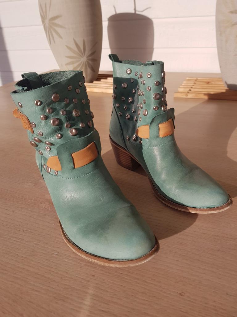 Laarzen mt 40, Ophalen of Verzenden, Zo goed als nieuw, Groen