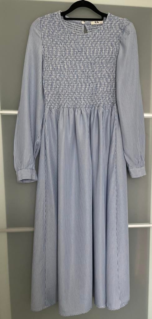 C&A gestreepte jurk met smock detail, Blauw, Ophalen of Verzenden, Zo goed als nieuw, Maat 34 (XS) of kleiner