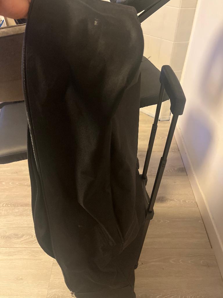 Nette zwarte massagestoel & tas, Ophalen, Zo goed als nieuw, Massagestoel of Kussen