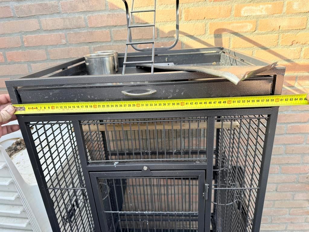 Vogelkooi, Ophalen, Zo goed als nieuw, Minder dan 65 cm
