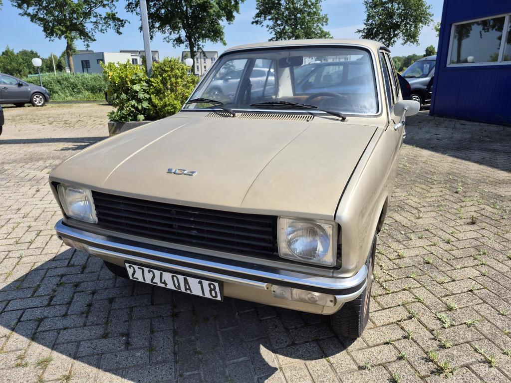 Peugeot 104 A01 5 Drs 1977, Auto's, Stof, 4 stoelen, Beige, Bruin