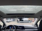 Volkswagen Golf 1.5 eTSI R-Line Pano/ Trekhaak, Auto's, 4 cilinders, 150 pk, Bedrijf, 1500 kg