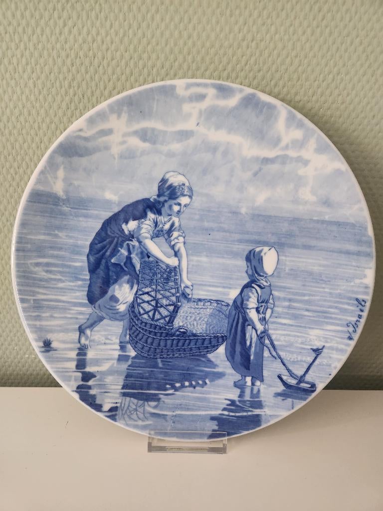 Wandbord blauw/wit Jozef Israels -wieg/kind/vrouw, Antiek en Kunst, Ophalen of Verzenden