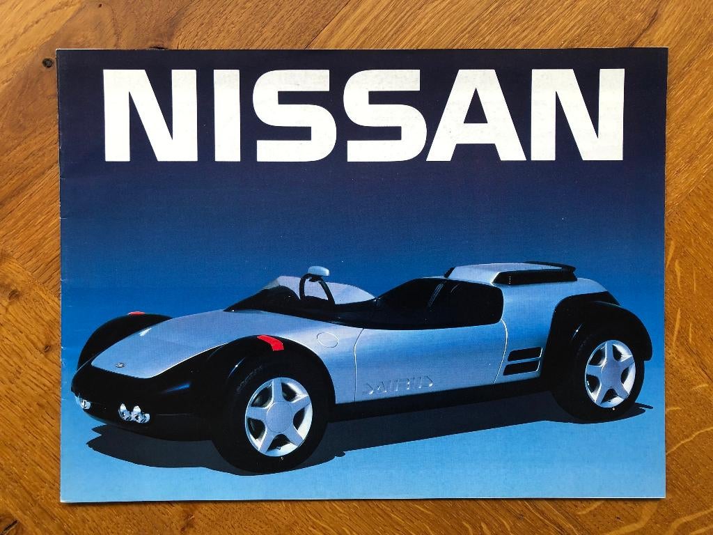 Nissan overzichtsfolder "Saurus", Boeken, Auto's | Folders en Tijdschriften, Nieuw, Nissan, Verzenden
