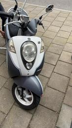 Sym mio, Fietsen en Brommers, Scooters | SYM, Ophalen of Verzenden, Mio, Zo goed als nieuw