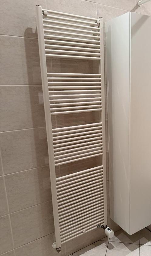 Designradiator (Thermic) voor de badkamer, Doe-het-zelf en Verbouw, Verwarming en Radiatoren, Gebruikt, Radiator, 500 tot 800 watt