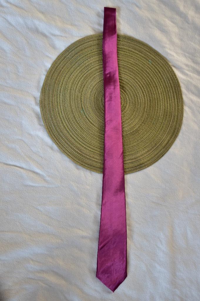 stropdas bordeaux rood, Kleding | Heren, Stropdassen, Nieuw, Effen, Overige kleuren, Ophalen of Verzenden