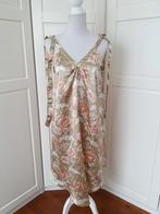 Isla Ibiza linde groene floral bloemen mouwloze jurk, maat M, Kleding | Dames, Jurken, Maat 38/40 (M), Ophalen of Verzenden, Isla Ibiza