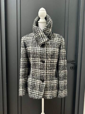 Marcona zuiver wol, Alpaca & Mohair jas mt 38 - 40 , M - L beschikbaar voor biedingen