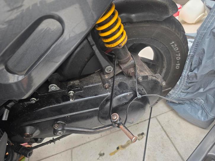 Zip scooter project - of complete scooter, Fietsen en Brommers, Brommeronderdelen | Scooters, Gebruikt, Piaggio, Overige typen