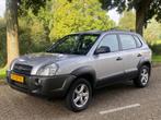 Hyundai Tucson 2.0i Active 2006 trekhaak! keurig onderhouden, Stof, Zwart, 4 cilinders, Metallic lak
