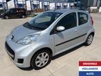 Peugeot 107 1.0-12V Airco 100% DealerAuto van Opa uit 1942, Voorwielaandrijving, Euro 5, Gebruikt, Huisgarantie